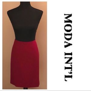 Moda International Skirt Red Size 12
